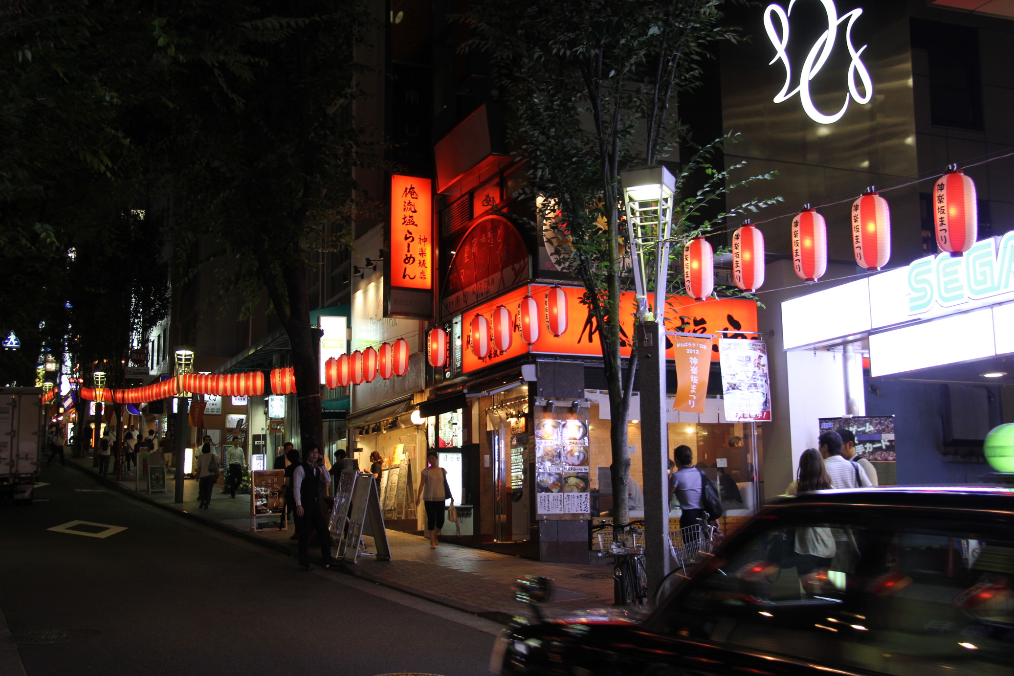 Kagurazaka street